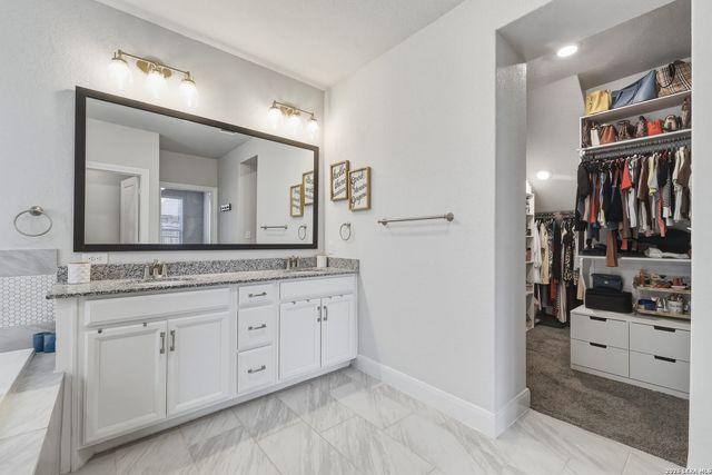 12815 Fort Belknap, San Antonio, TX 78245