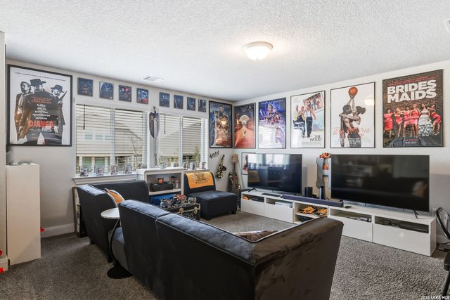 12815 Fort Belknap, San Antonio, TX 78245