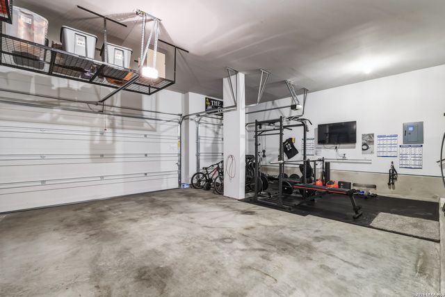 12815 Fort Belknap, San Antonio, TX 78245