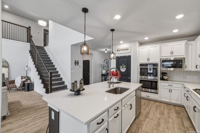 12815 Fort Belknap, San Antonio, TX 78245