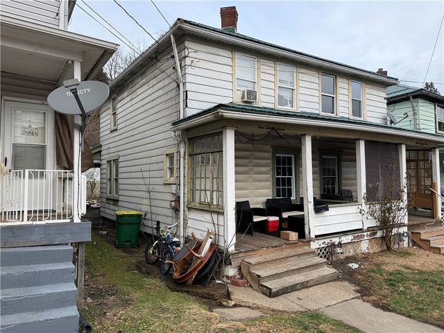 425 & 427 Bessemer Ave, Twp Of But Sw, PA 16045
