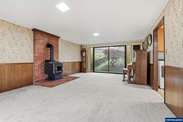 24088 SW Highway 18 Hwy, Sheridan, OR 97378