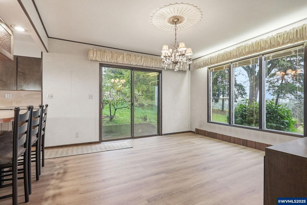 Image 20 of property listing at 24088 SW Highway 18 Hwy, Sheridan, OR 97378