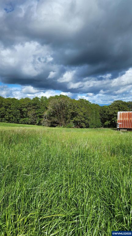 Image 44 of property listing at 24088 SW Highway 18 Hwy, Sheridan, OR 97378