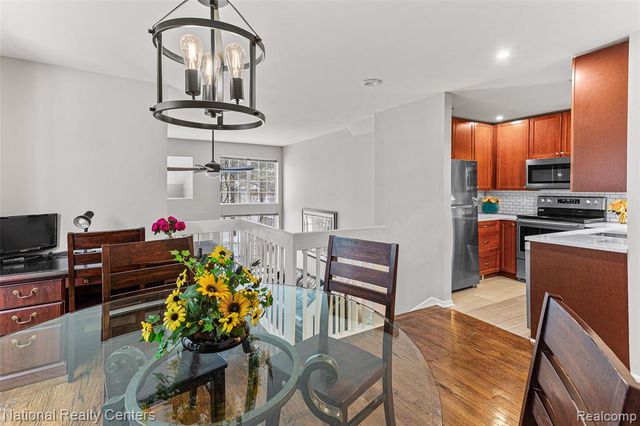 1524 Maryland Club Drive, Royal Oak, MI 48067