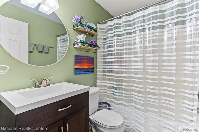 1524 Maryland Club Drive, Royal Oak, MI 48067