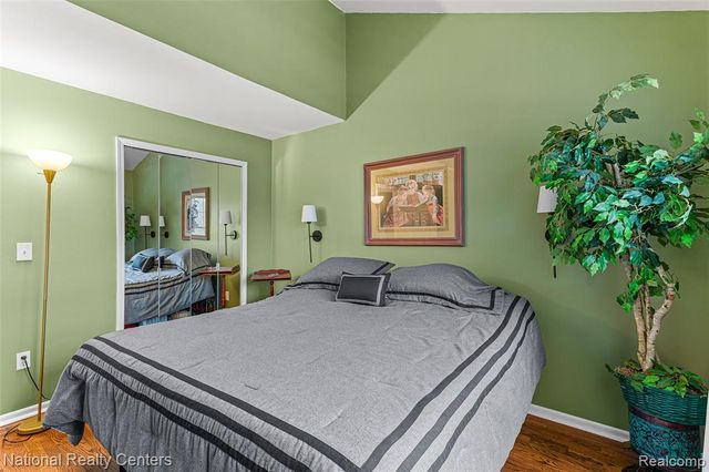 1524 Maryland Club Drive, Royal Oak, MI 48067