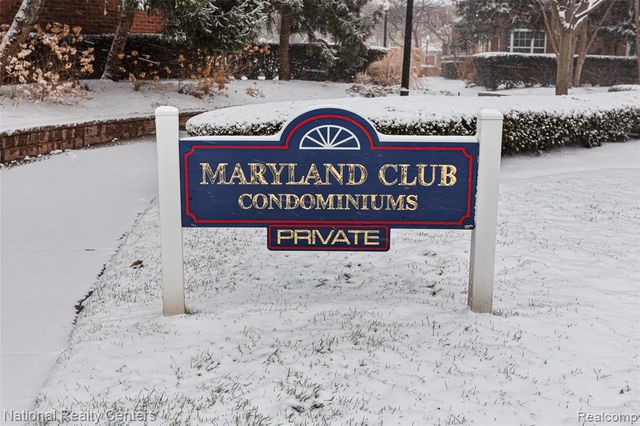 1524 Maryland Club Drive, Royal Oak, MI 48067