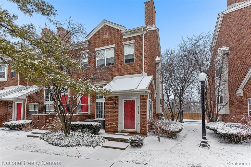 1524 Maryland Club Drive, Royal Oak, MI 48067