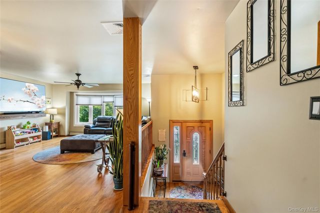 2440 Wallen Lane, Bellmore, NY 11710