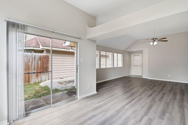 9915 Territory Lane, Houston, TX 77064