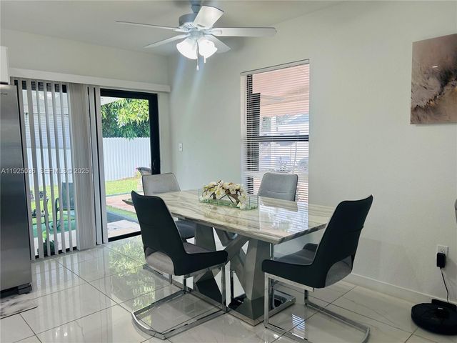 10305 SW 183rd St, Miami, FL 33157