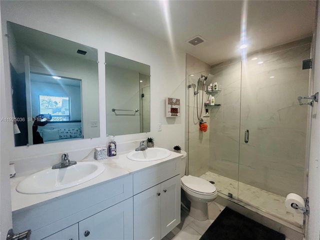 10305 SW 183rd St, Miami, FL 33157