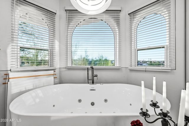 16714 E NICKLAUS Drive, Fountain Hills, AZ 85268
