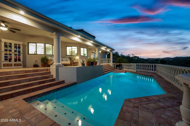16714 E NICKLAUS Drive, Fountain Hills, AZ 85268
