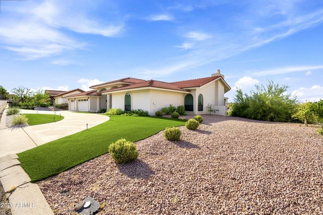 16714 E NICKLAUS Drive, Fountain Hills, AZ 85268
