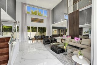 10223 NW 75th Terrace, Doral, FL 33178