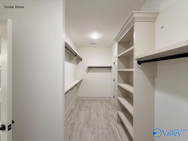 Harrison-B Avondale Drive, Athens, AL 35613