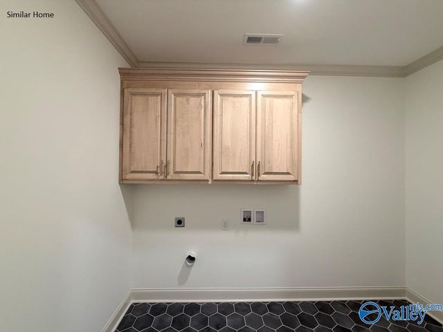 Harrison-B Avondale Drive, Athens, AL 35613