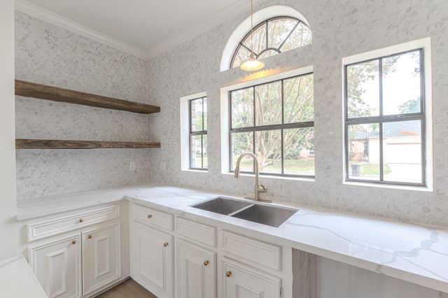 13715 Meadow Sweet Drive, Cypress, TX 77429