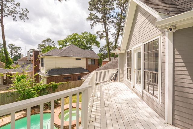 13715 Meadow Sweet Drive, Cypress, TX 77429