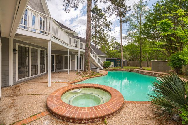 13715 Meadow Sweet Drive, Cypress, TX 77429