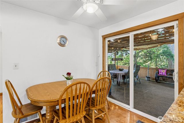 1812 74th Street SE, Everett, WA 98203