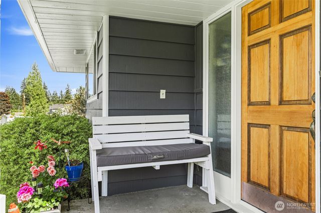 1812 74th Street SE, Everett, WA 98203