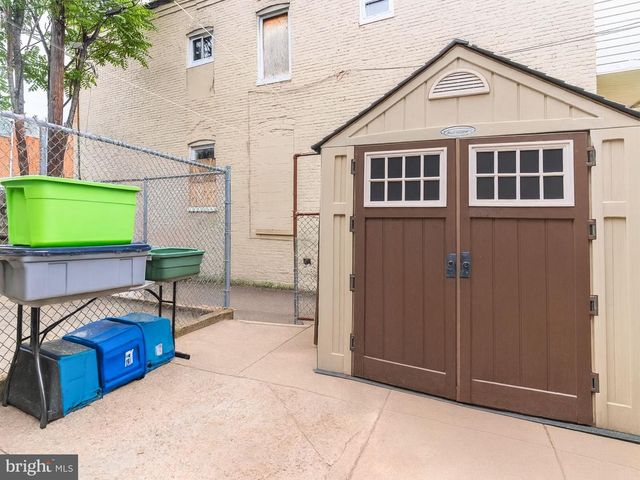 2715 E MADISON ST, Baltimore, MD 21205