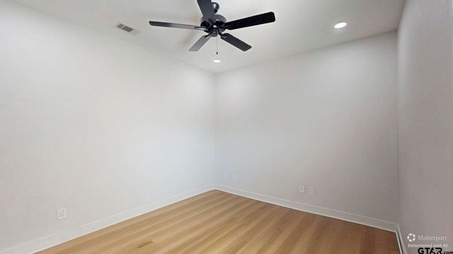 6397 Millrun Rd, Athens, TX 75751