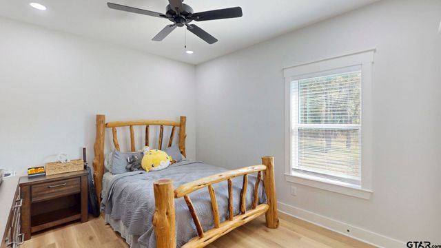 6397 Millrun Rd, Athens, TX 75751