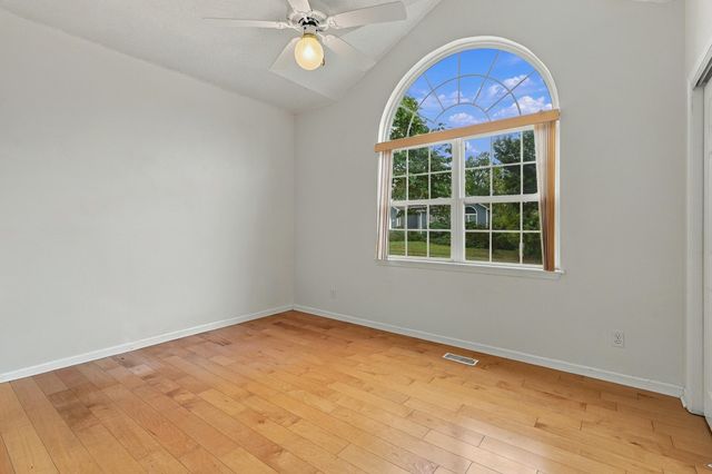 3607 BLUE CEDAR LN, Columbia, MO 65203