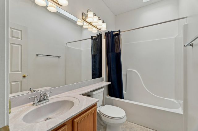 3607 BLUE CEDAR LN, Columbia, MO 65203