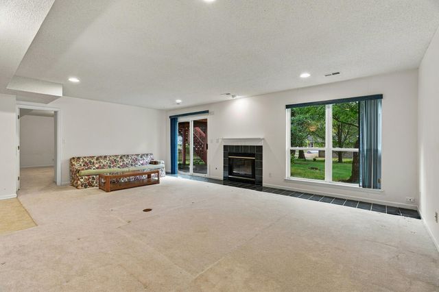 3607 BLUE CEDAR LN, Columbia, MO 65203