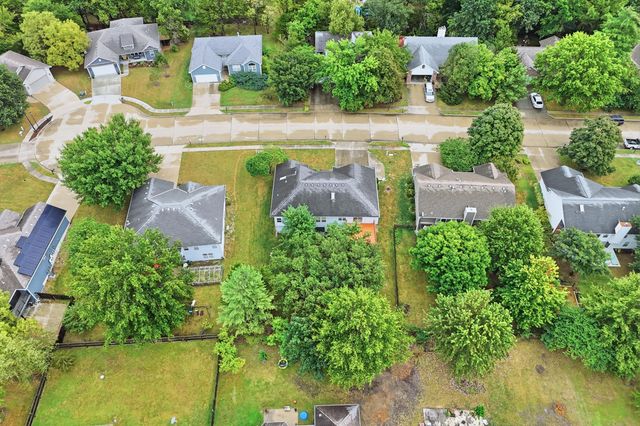 3607 BLUE CEDAR LN, Columbia, MO 65203