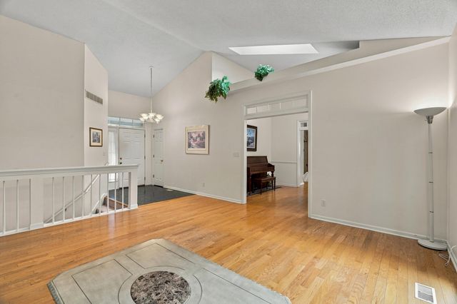 3607 BLUE CEDAR LN, Columbia, MO 65203