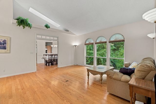 3607 BLUE CEDAR LN, Columbia, MO 65203