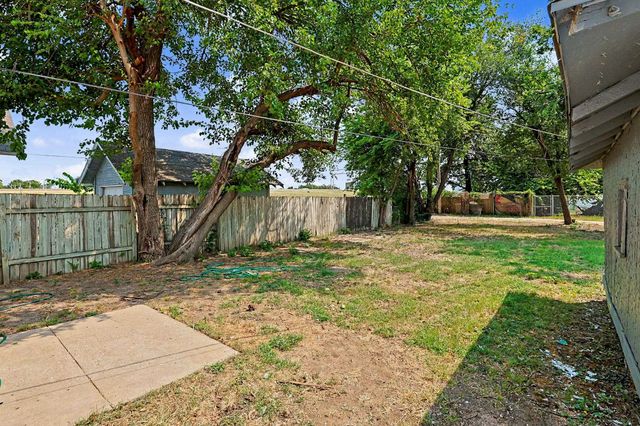 532 S Ellis, Wichita, KS 67211