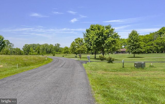 26437 PENNFIELDS DR, Orange, VA 22960