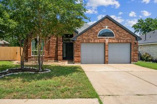 8002 Manx DR, Round Rock, TX 78681