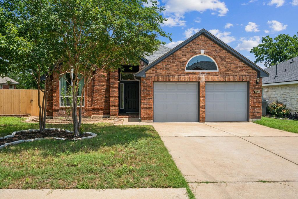 8002 Manx DR, Round Rock, TX 78681