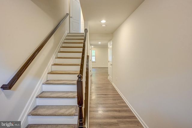 1317 HAWTHORN DR, Hanover, MD 21076