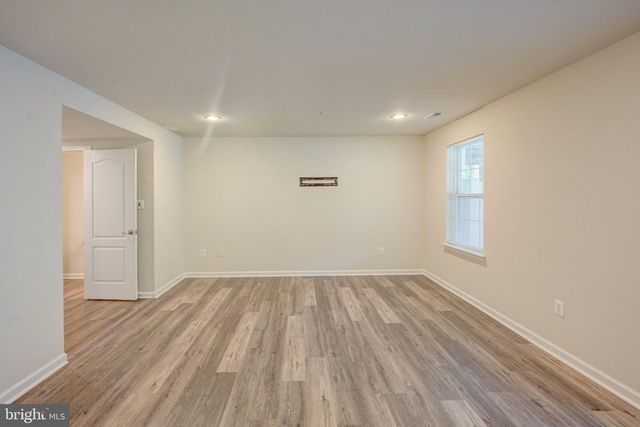 1317 HAWTHORN DR, Hanover, MD 21076