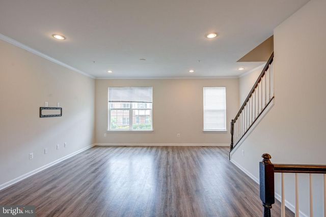 1317 HAWTHORN DR, Hanover, MD 21076