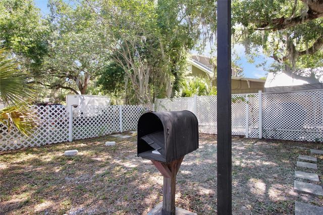 658 AVENUE B NW, Winter Haven, FL 33881