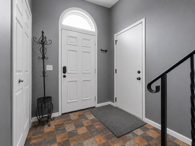 5530 W 135th Street, Savage, MN 55378