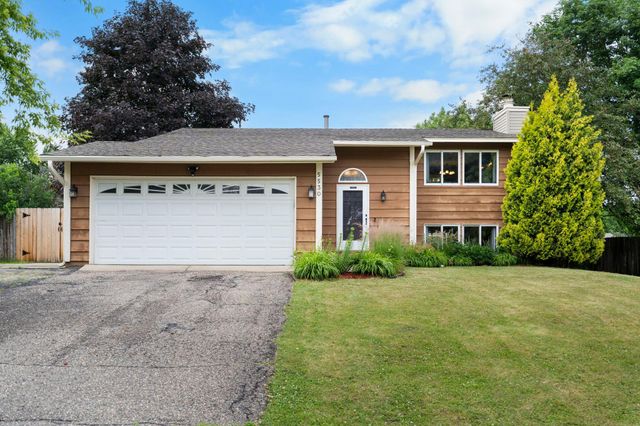 5530 W 135th Street, Savage, MN 55378
