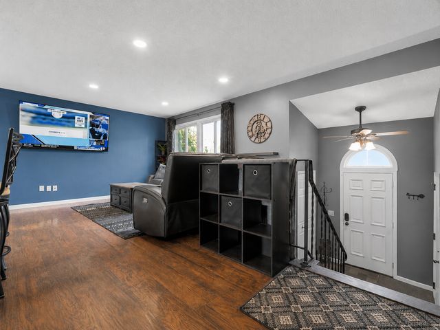 5530 W 135th Street, Savage, MN 55378