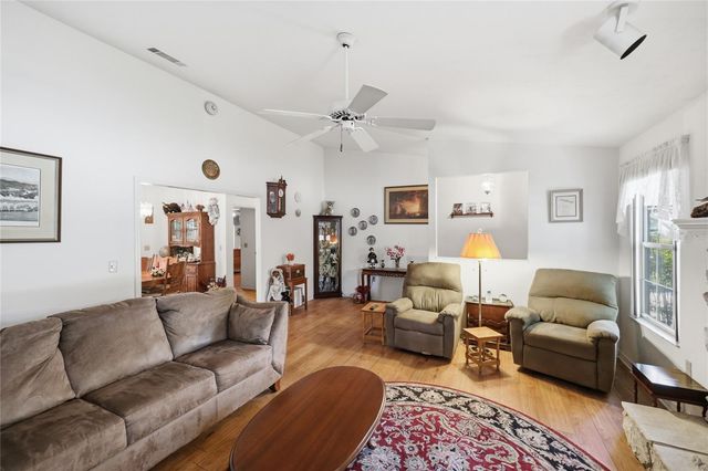 6438 NW 37TH TERRACE, Gainesville, FL 32653