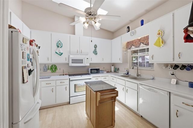6438 NW 37TH TERRACE, Gainesville, FL 32653